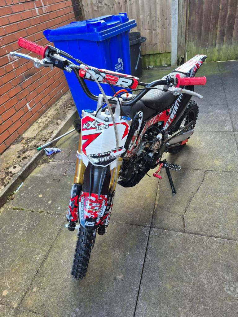 M2R Racing KXF125 small wheel 