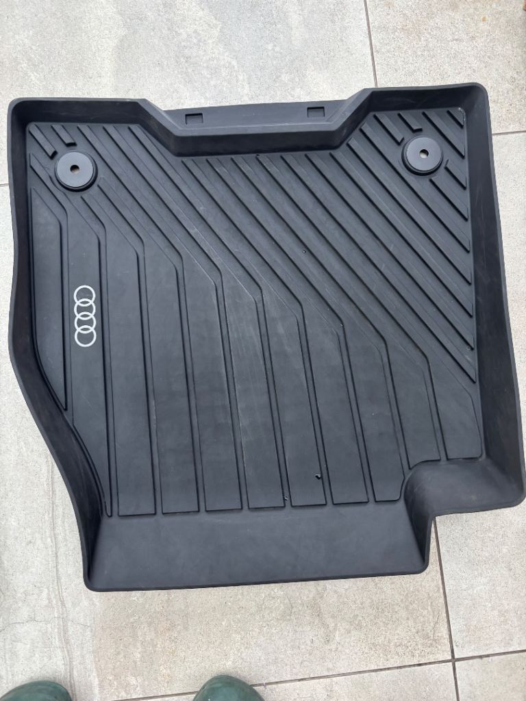 Audi Q6 Etron car mats