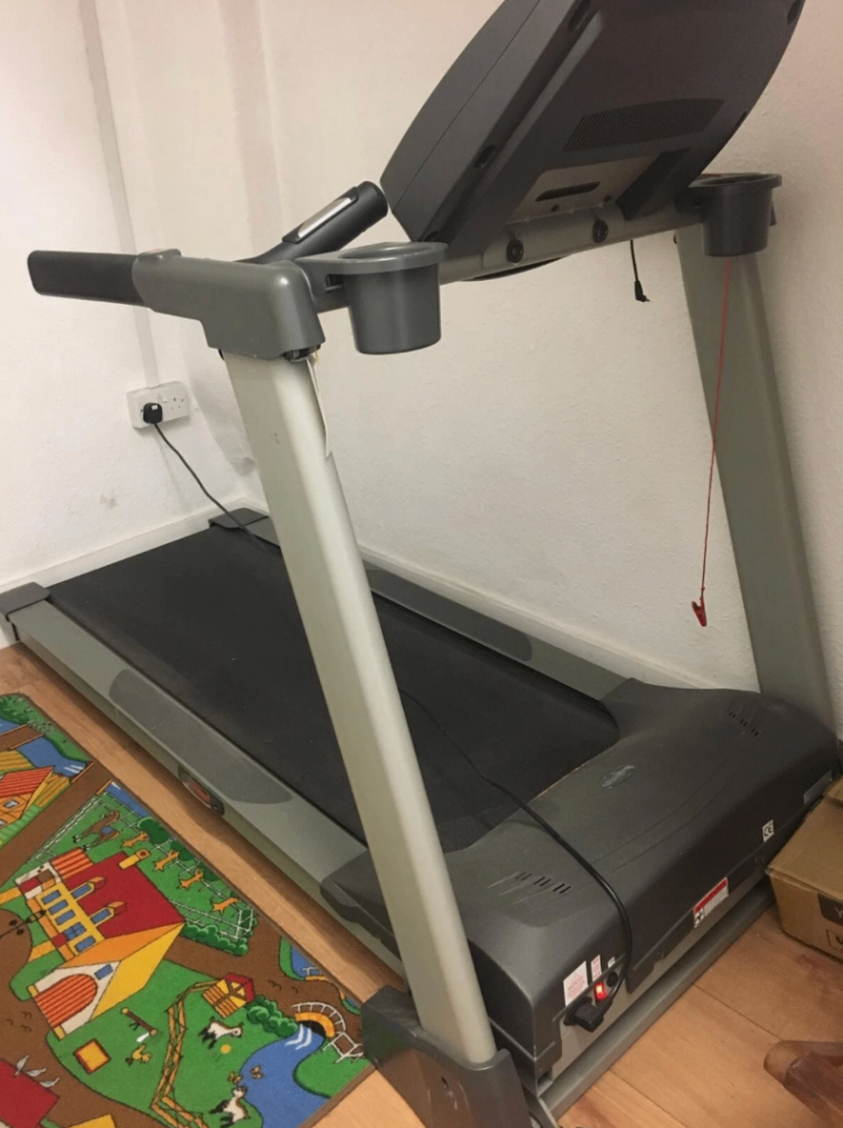 ProForm 300 ZLT Treadmill – Good Condition, Fully Working - Free