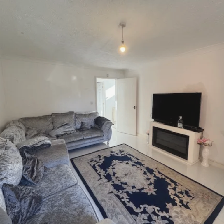 A COST-FREE twin bedroom house in B21 0TU! UNIVERSAL CREDITS apply!