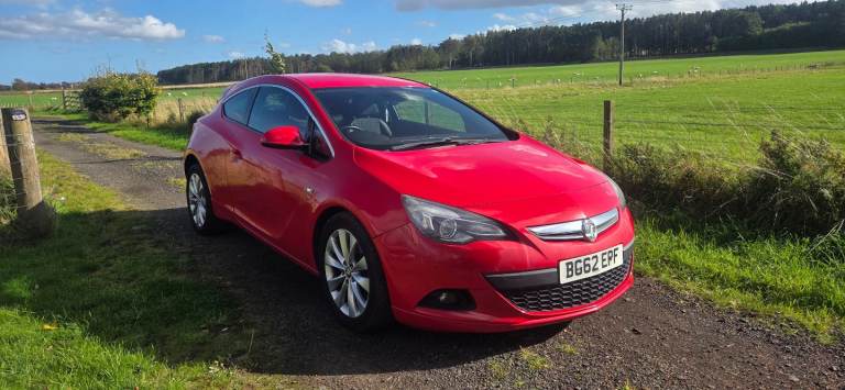 Vauxhall, ASTRA GTC, Hatchback, 2012, Manual, 1686 (cc), 3 doors