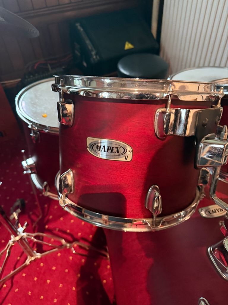 Mapex drum kit 
