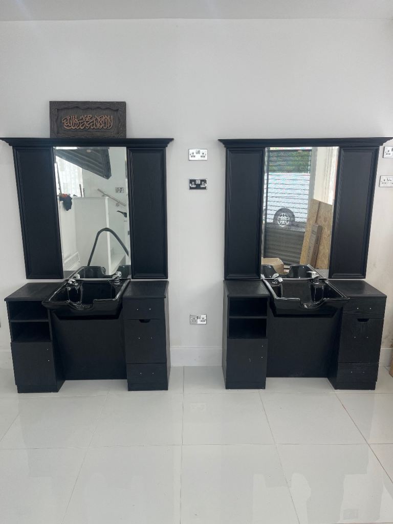Barber wash units. Barber stations. Barber units. Barber chairs. 