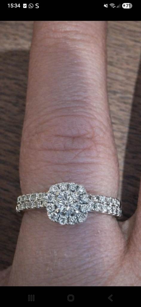 18ct White Gold Diamond Ring Set 💍 (IGI Certified)