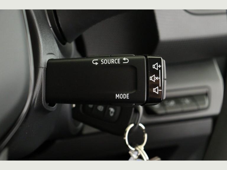 2025 Renault Trafic LL30 Blue dCi 130 Advance [Safety] Crew Van WINDOW VAN DIESEL Manual