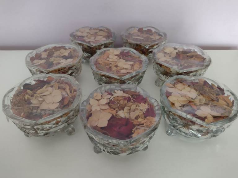15 Natural Flower Wedding Table Displays/Favours. All different & Bespoke at £45, see photos/details