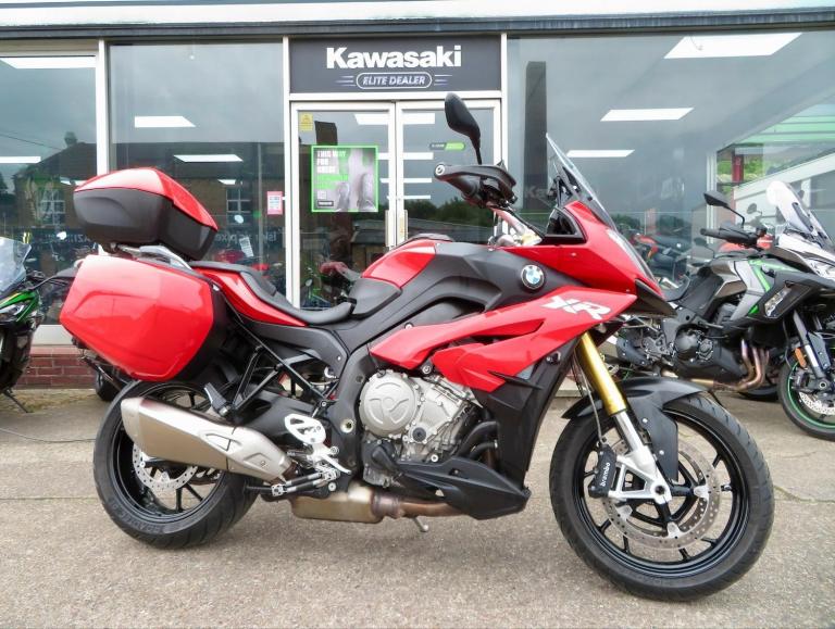 BMW S1000XR FULL BMW LUGGAGE 1 OWNER