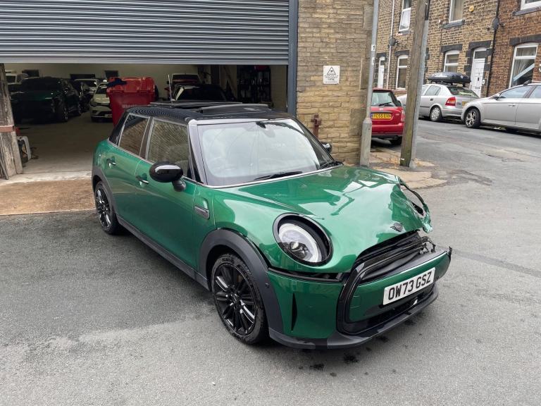 MINI COOPER EXCLUSIVE AUTO 2023 (73) DAMAGED REPAIRABLE SALVAGE 