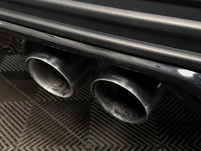 FORD FOCUS 2.0 T EcoBoost ST-2 Black Manual Petrol 2016