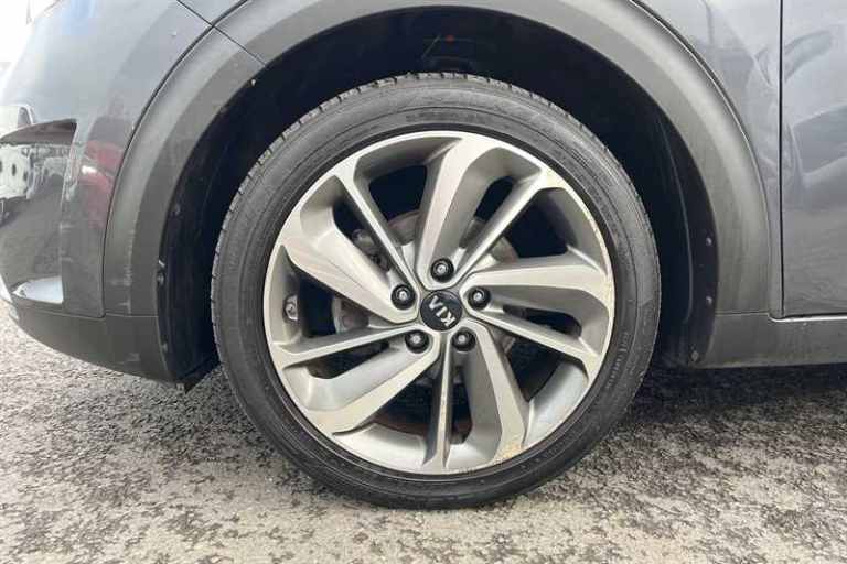 2017 Kia Niro 1.6 GDi Hybrid 3 5dr DCT ESTATE PETROL/ELECTRIC Automatic