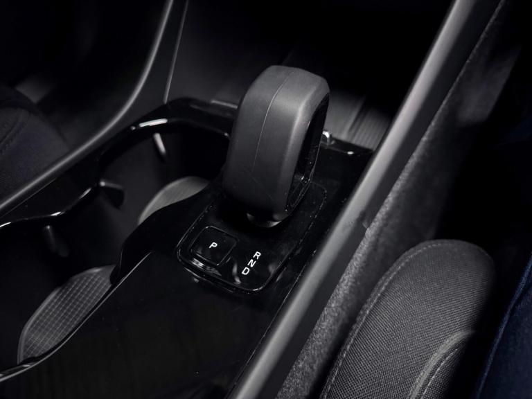 2023 Volvo XC40 Plus P8 AWD (408 hp) ESTATE Electric Automatic