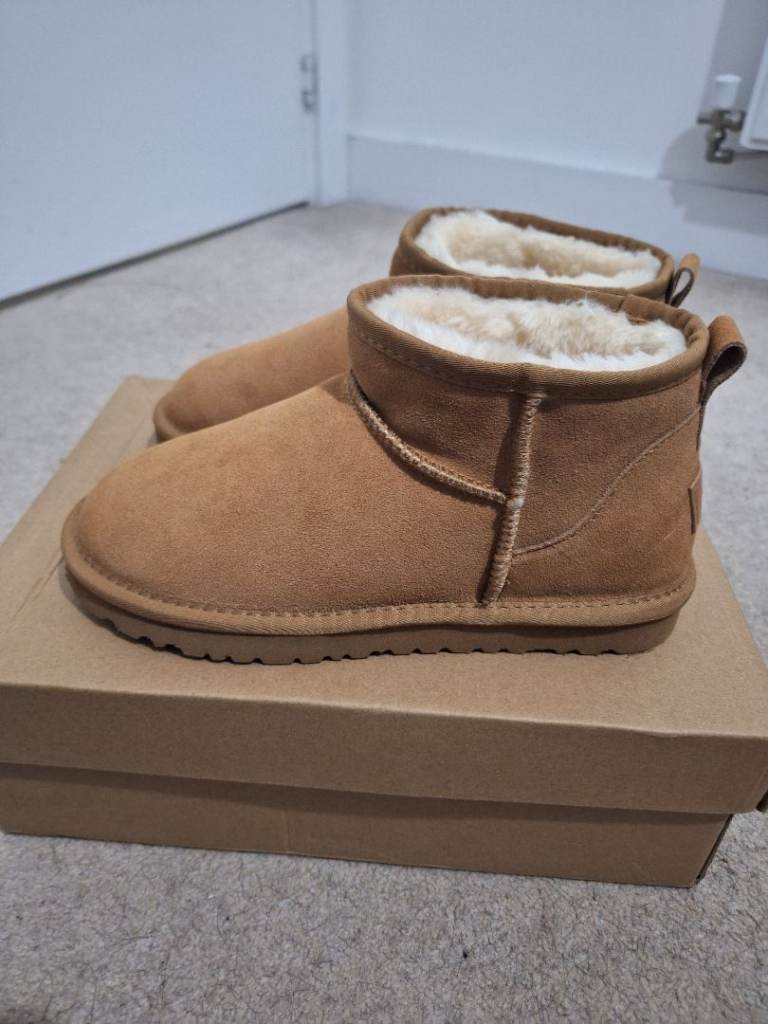 Ugg classic ultra mini boots chestnut brown size 6 uk womens 