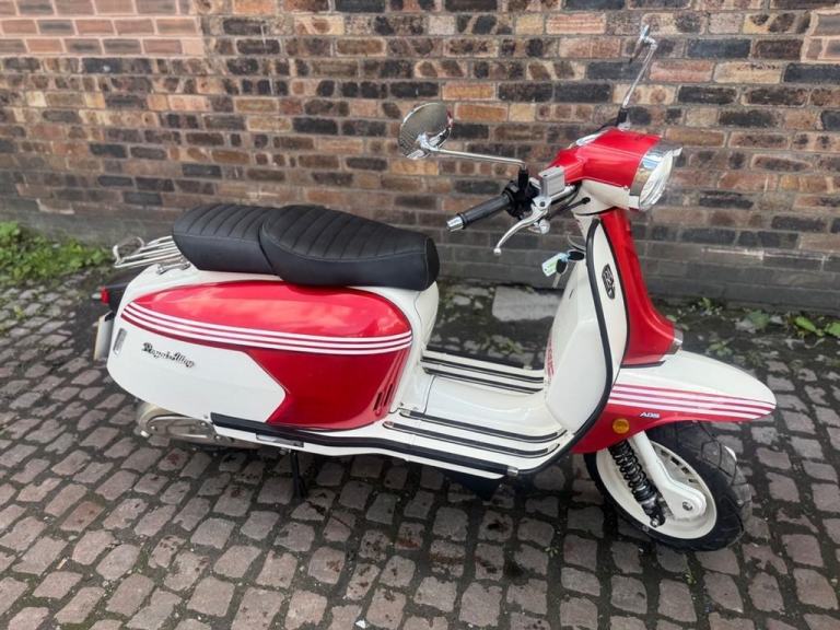 Royal Alloy GP350 SE, 2026, Scooter CVT Euro 5 , finance, delivery