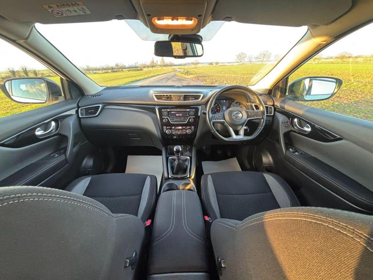 2017 Nissan Qashqai 1.5 dCi Acenta 5dr HATCHBACK DIESEL Manual