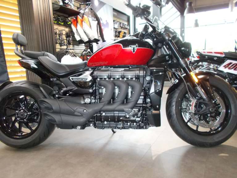 2026 TRIUMPH ROCKET 3 STORM GT