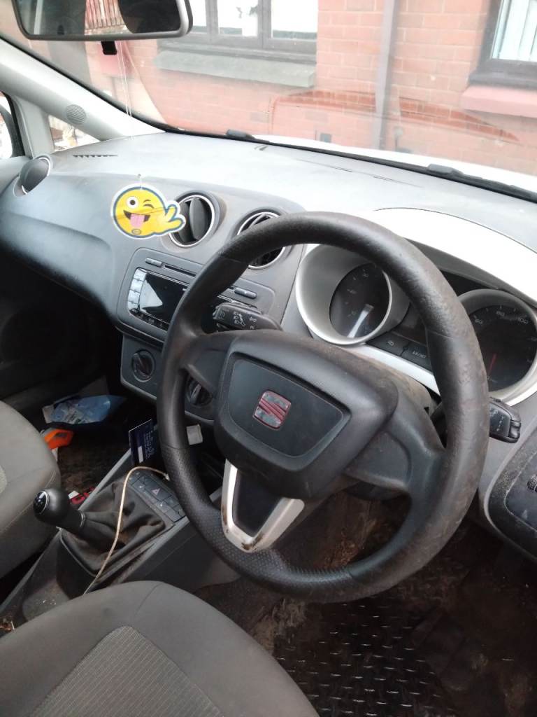 Seat, IBIZA, Estate, 2010, Manual, 1199 (cc), 5 doors