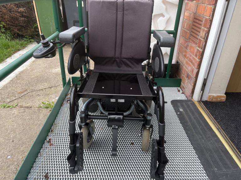 Wheelchair 