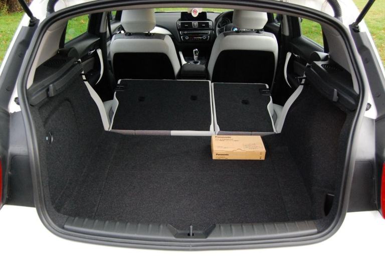 BMW 1 SERIES 116i Urban White Auto Petrol 2013