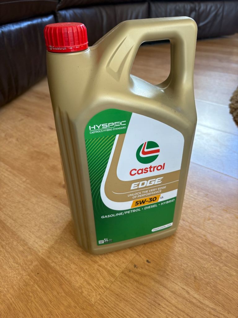 Castro Edge 5W30 LL 5L engine oil. **BRAND NEW AND UNOPENED**.  