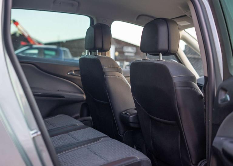 2013 Vauxhall Zafira 2.0 CDTi [165] SE 5dr [non Start Stop] MPV DIESEL Manual