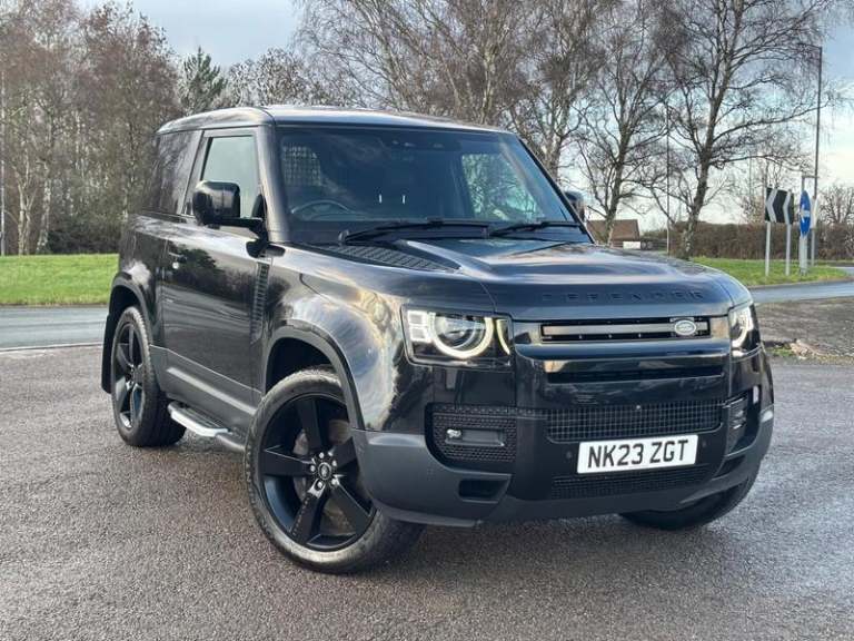 2023 Land Rover Defender 90 3.0 D250 MHEV SE Hard Top SUV Auto 4WD SWB Euro 6 (s/s) 3dr Automatic...