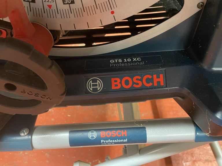 Bosch GTS 10 XC Table Saw with Stand