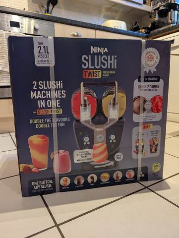 Synergy　シナジー　フォースセット Ninja Slushi Twist Frozen Drink Maker FS701UKBL | in Bournemouth