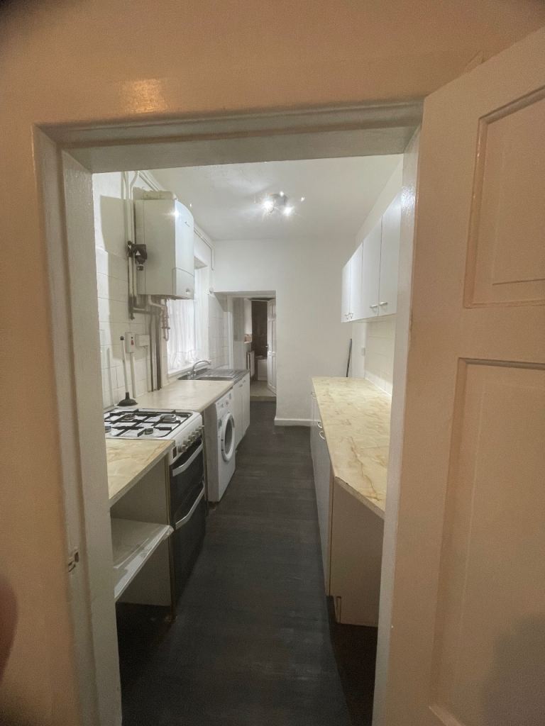 TWO BED HOUSE  COBRIDGE/BURSLEM