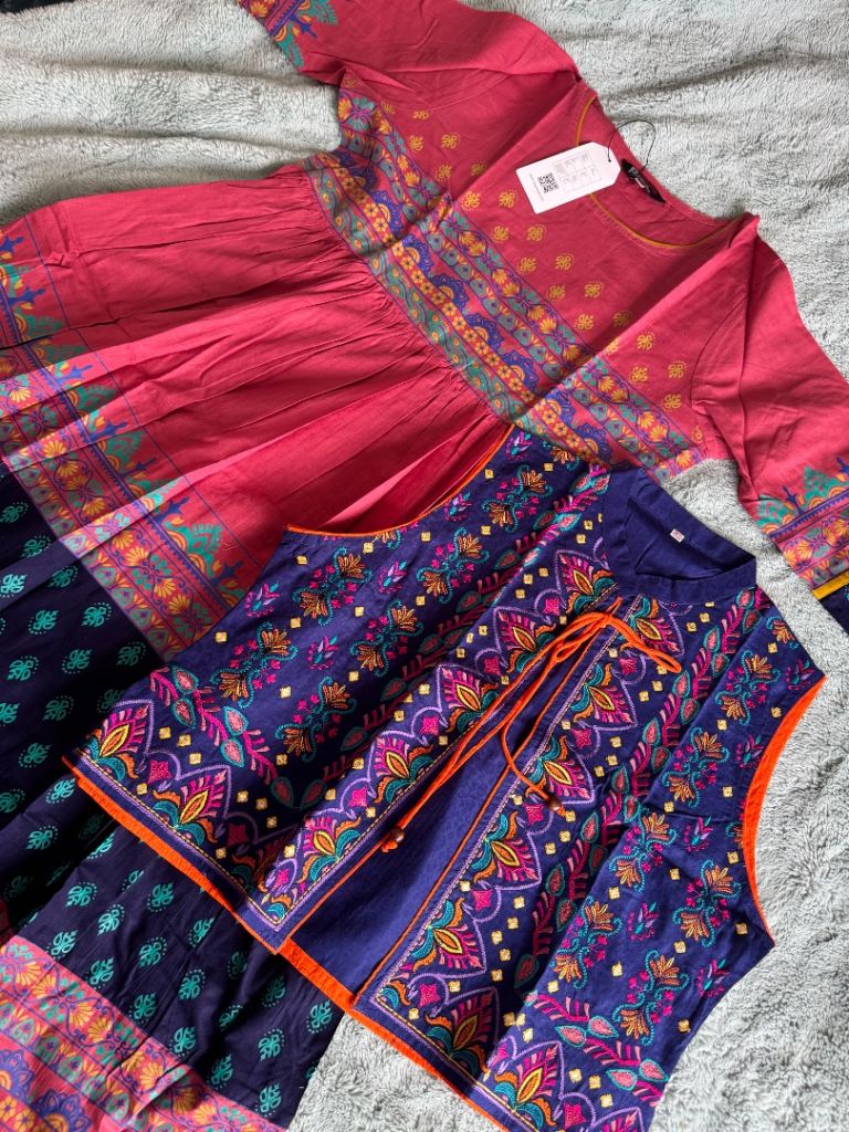 Woman's beautiful kurti set (inner with vest)