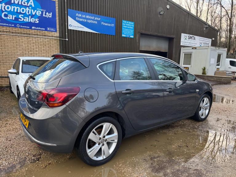 2014 Vauxhall Astra 1.6i 16V SRi 5dr HATCHBACK PETROL Manual