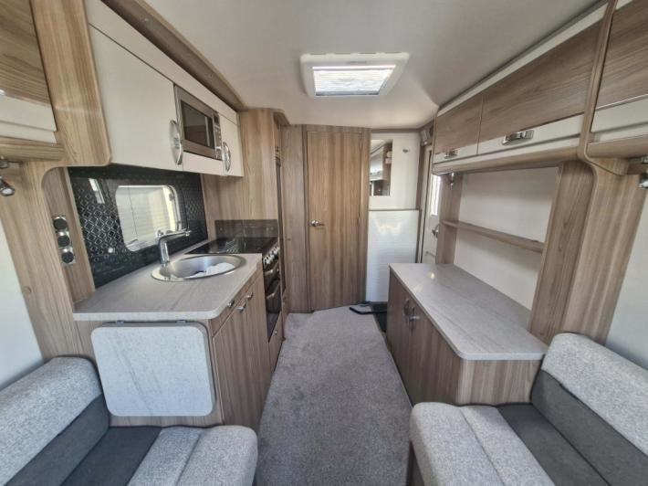 2022 Swift Challenger 480 Used Caravan