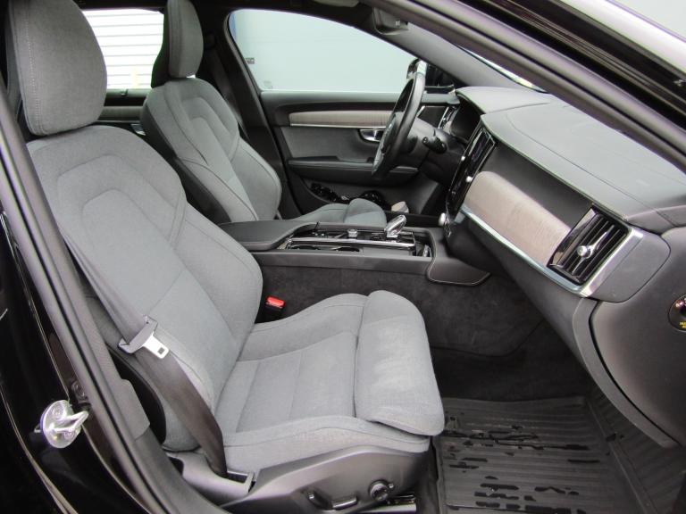 2022 Volvo V90 2.0 B4 MHEV INSCRIPTION AUTO EURO 6 (s/s) ESTATE 5DR PETROL LHD UK REG Estate Petr...