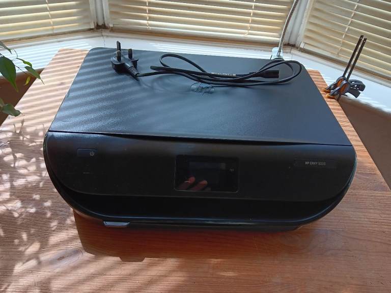 HP Envy 5540 All-in-One Printer – Good Condition