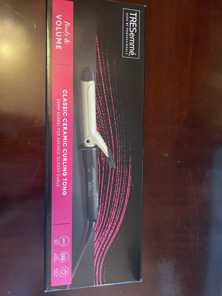 Tresemme curling iron, new in packaging 