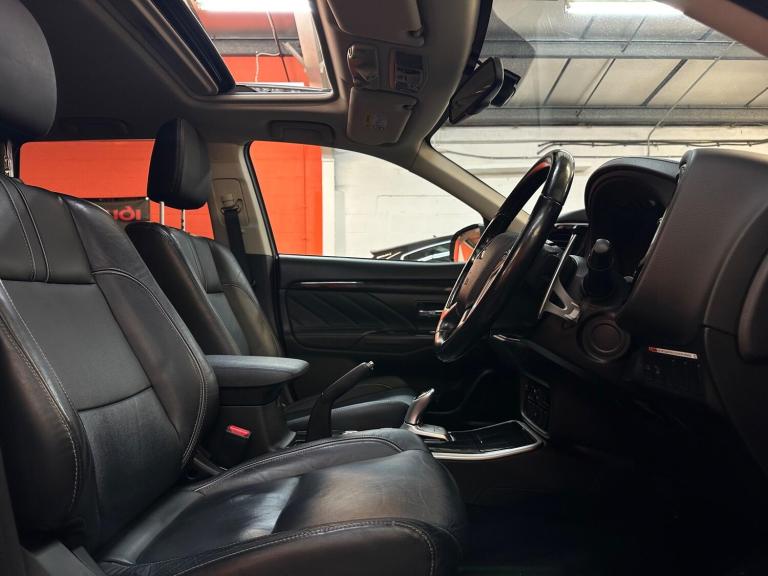 2016 Mitsubishi Outlander 2.0 PHEV GX4h 5dr Auto ESTATE PETROL/ELECTRIC Automatic