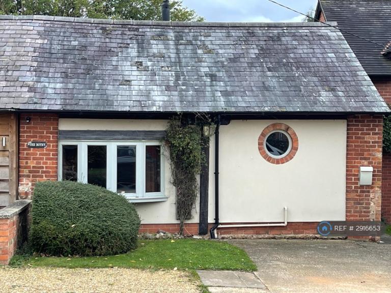 1 bedroom house in Norton Lindsey, Warwick, CV35 (1 bed) (#2916653)