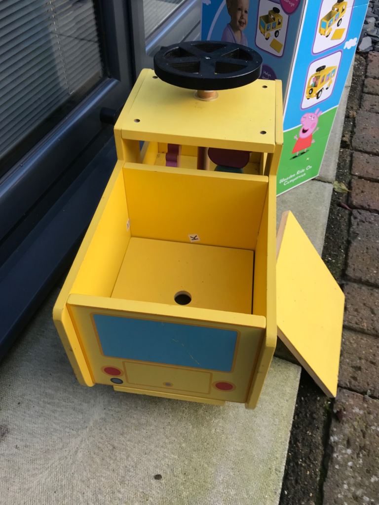 Peppa Pig Wooden Ride On Camper Van