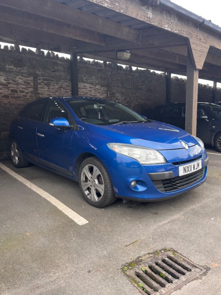 Renault, MEGANE, Hatchback, 2011, Manual, 1598 (cc), 5 doors