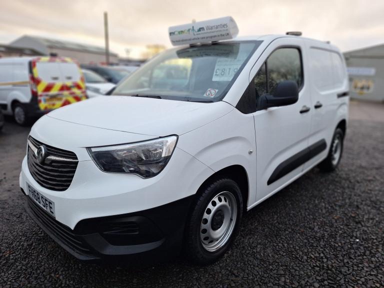 VAUXHALL COMBO 1.6 Turbo D 2300 Edition White Manual Diesel 2019