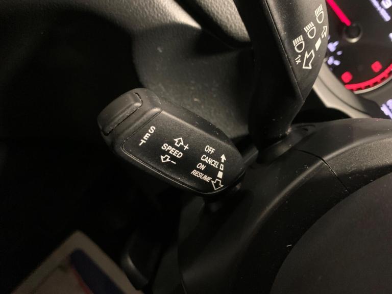 2016 Audi Q3 2.0 TDI S line Plus quattro Euro 6 (s/s) 5dr ESTATE Diesel Manual