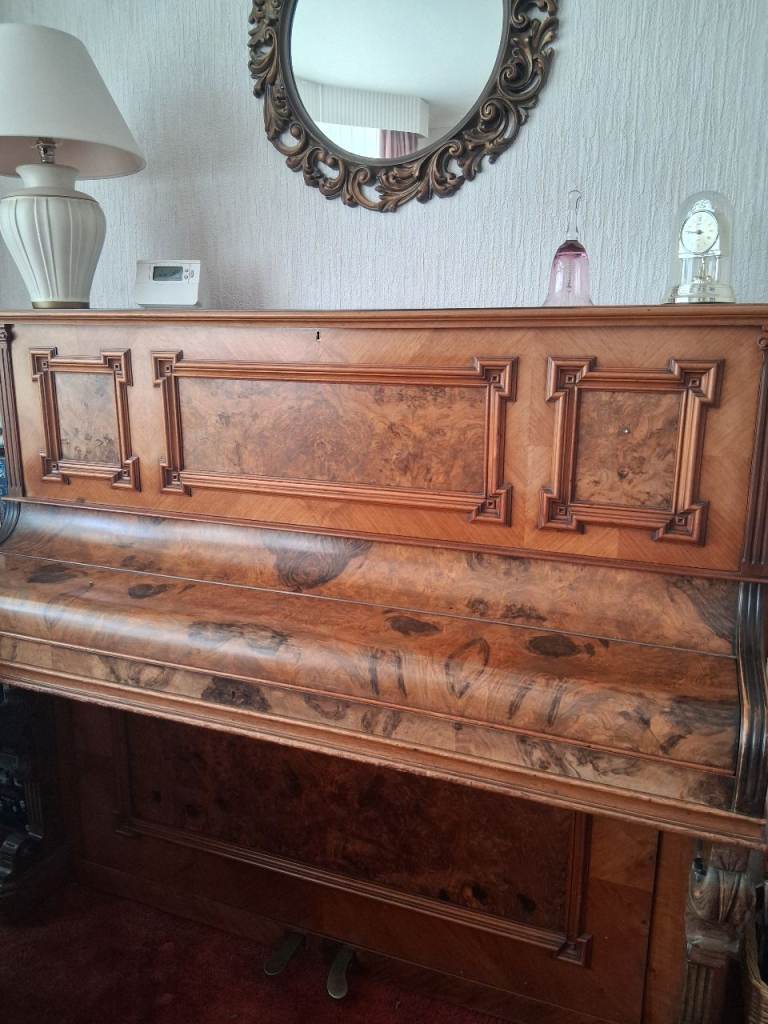 Free piano