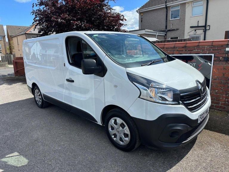 Renault Trafic 2.0 dCi ENERGY 28 Business+ Panel Van 5dr Diesel Manual SWB 