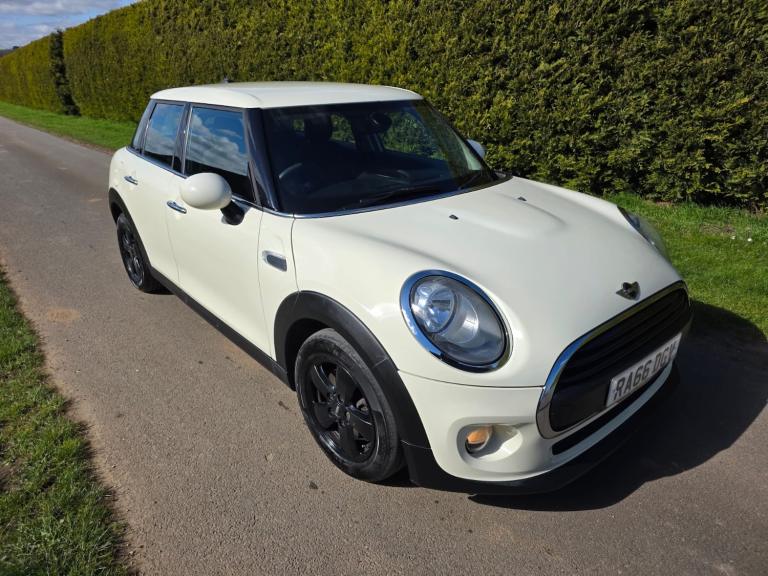 2016 MINI Hatch 1.5 One D 5dr HATCHBACK Diesel Manual