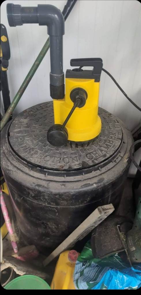 Sump Pump with chamber like new worth nearly 600gbp