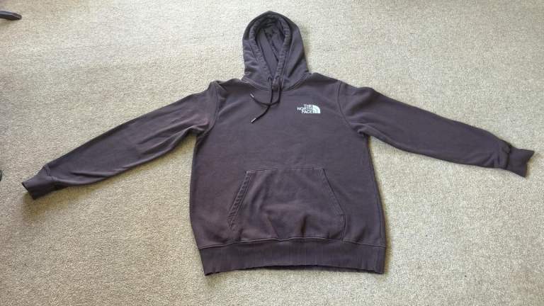 The North Face Hoodie with Graphic Logo size M