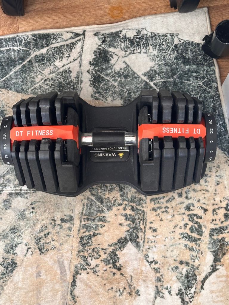 DT FITNESS Adjustable Dumbbell – Good Condition
