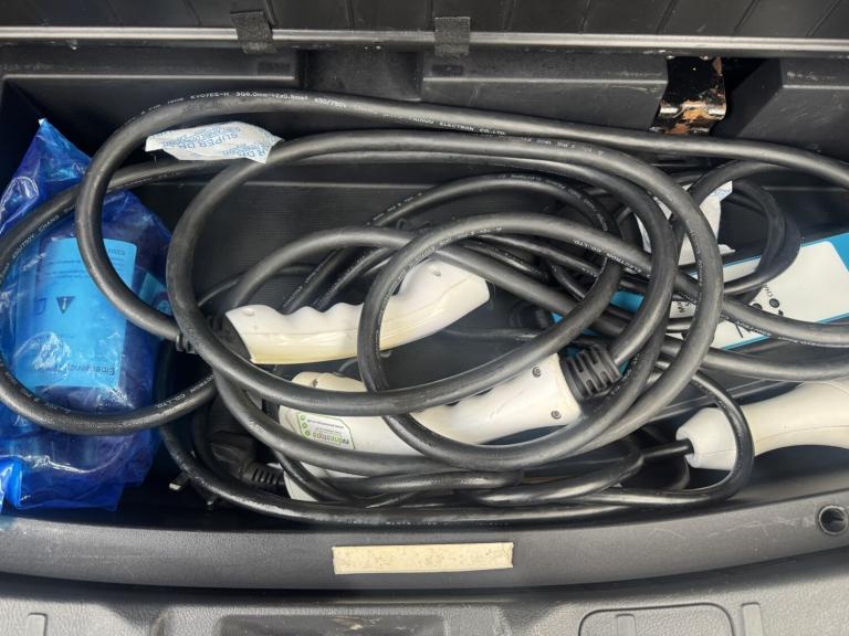 MITSUBISHI OUTLANDER 2.0 h 12kWh GX4hs 2014