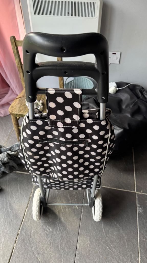 Shopping trolly 