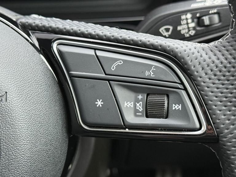  Audi A3 1.5 TFSI 35 S line Sportback 5dr Petrol Manual Euro 6 (s/s) (150 ps) Petrol Manual