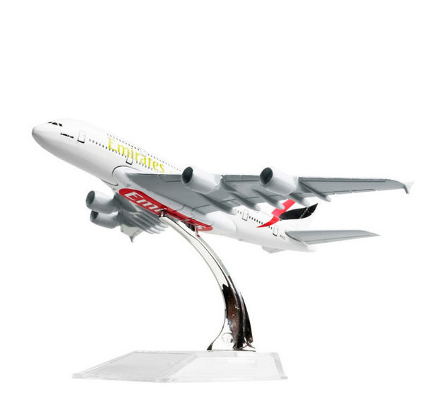 New Boxed 16cm Airbus A380 Model Plane Aeroplane Aircraft Dubai Emirates UAE Stand